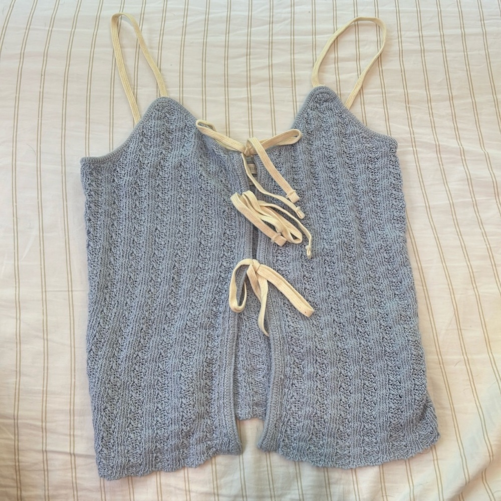 Urban outfitters brand new knit top